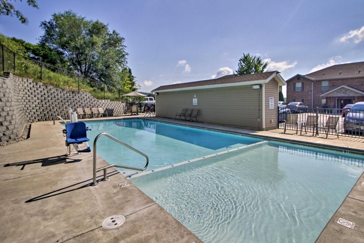 Apartment With Patio, 4 Mi To Silver Dollar City! Бренсон Екстер'єр фото