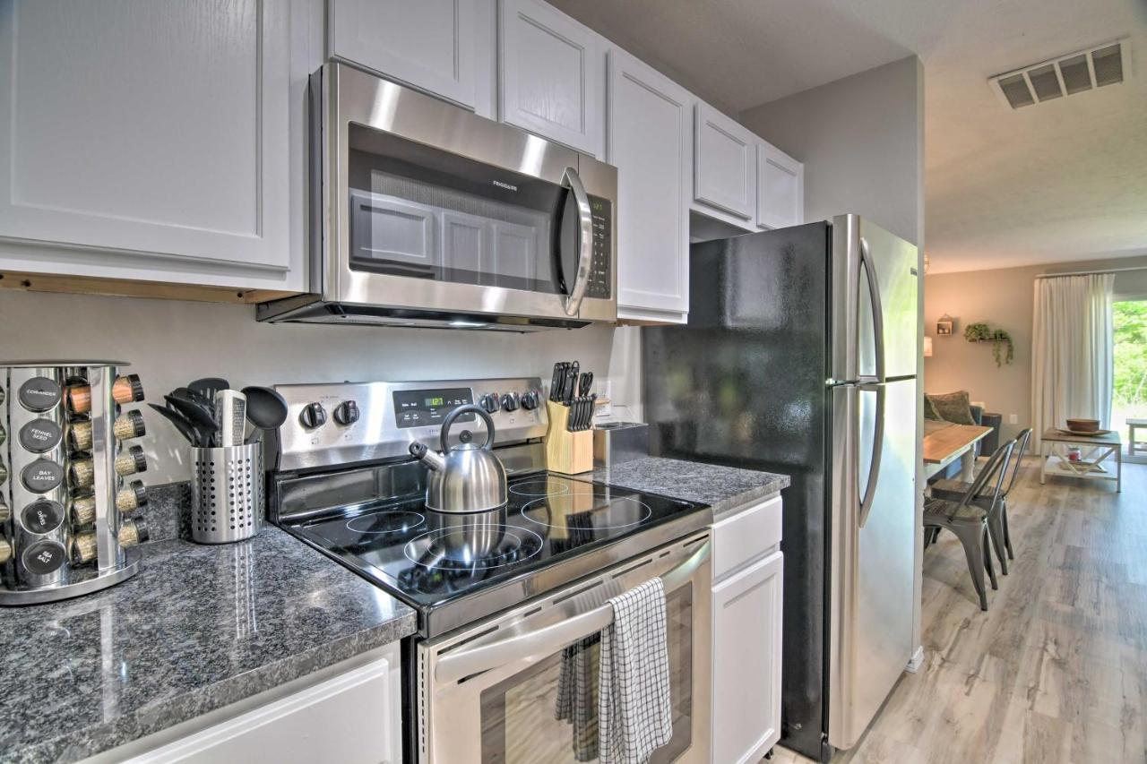 Apartment With Patio, 4 Mi To Silver Dollar City! Бренсон Екстер'єр фото